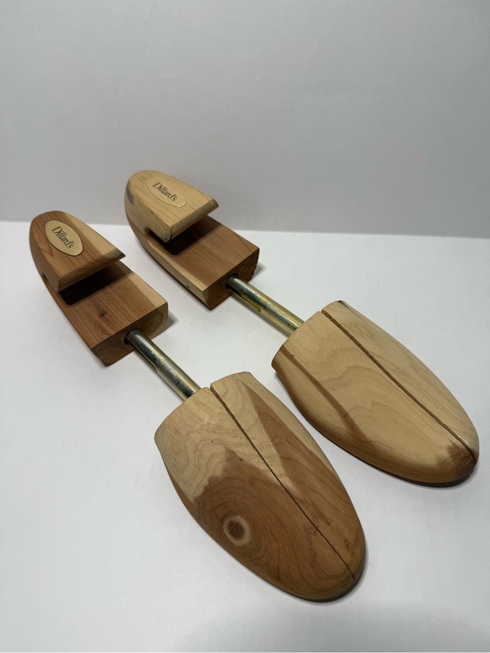 Red Cedar Shoe Trees Rochester Woodard Dillard's Spilt Toe Mens Medium